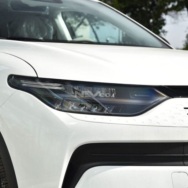 White_Leapmotor C11 - Image 8