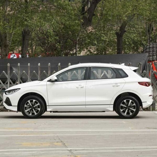 White_BYD E2 - Image 4