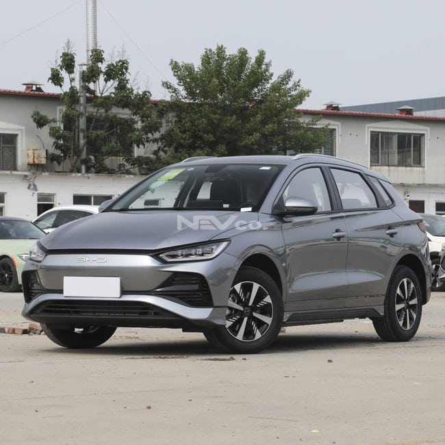 Black_BYD E2