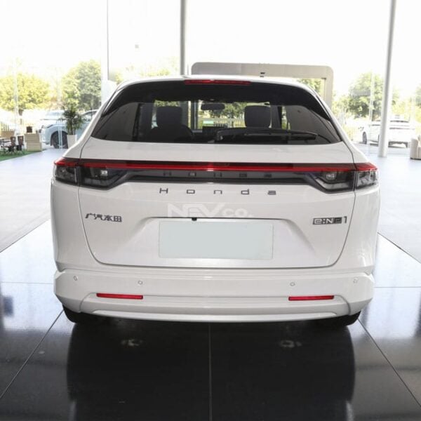 White_Honda E:NP1 - Image 6