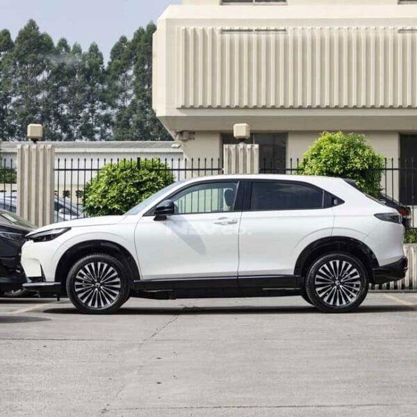 White_Honda E:NS1 - Image 4