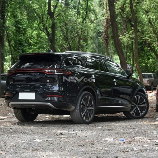Black_BYD Tang - Image 7