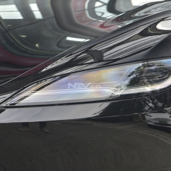 Black_Tesla Model 3 - Image 8