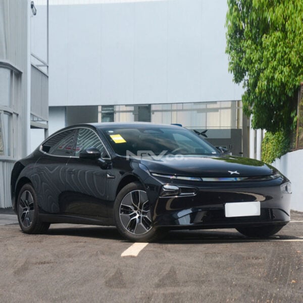 Black_XPeng P7 - Image 3