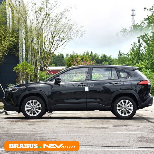 Black_Toyota Corolla Cross - Image 4