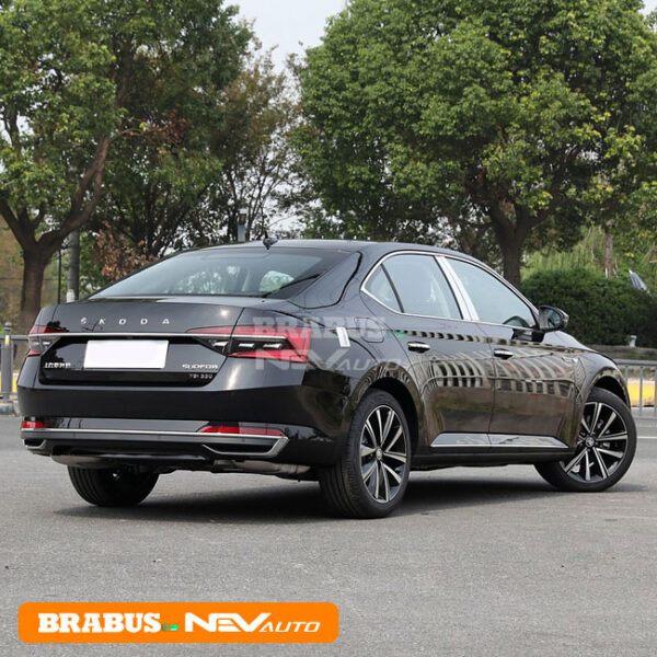 Black_SKODA Superb - Image 7