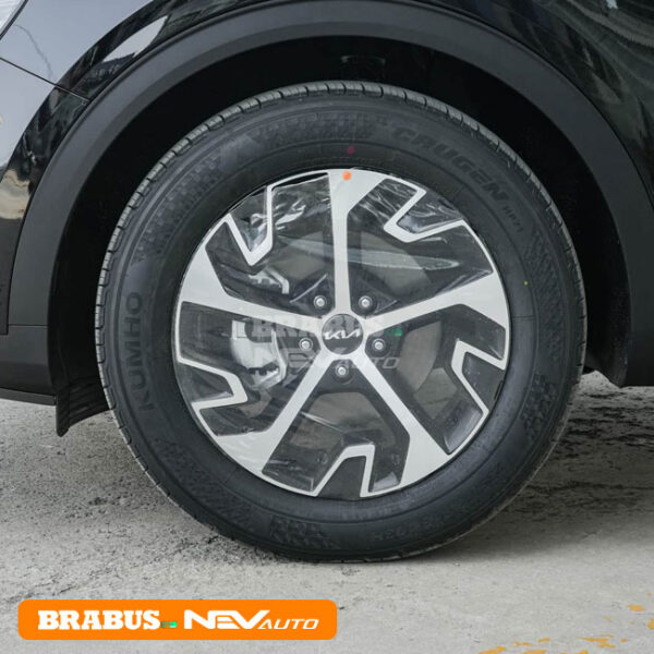 White_KIA Sportage - Image 13