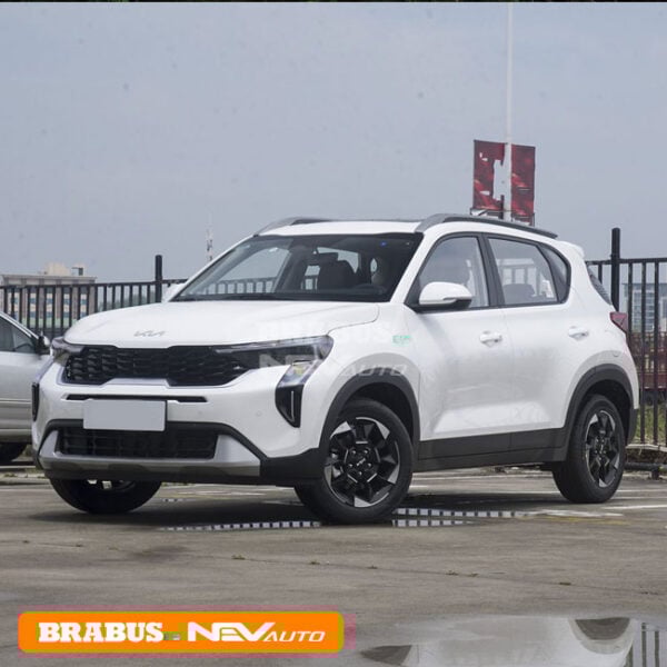 White_KIA Sonet