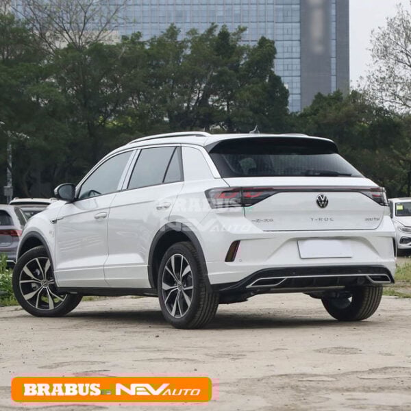 White_Volkswagen T-ROC - Image 5