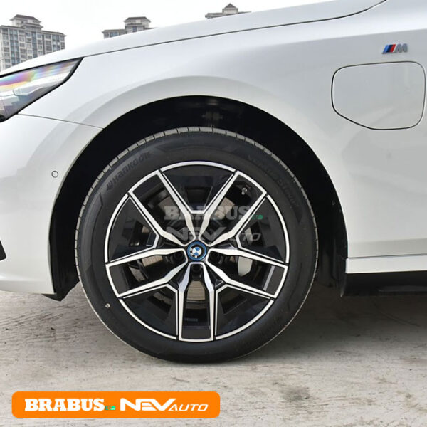 White_BMW I5 - Image 13
