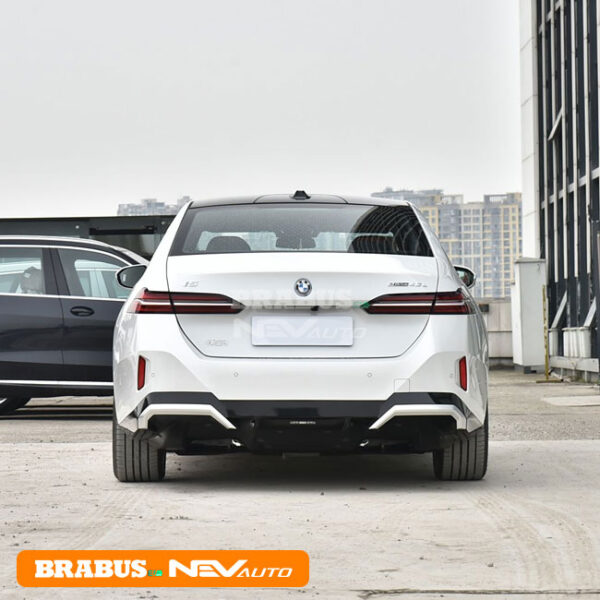 White_BMW I5 - Image 6