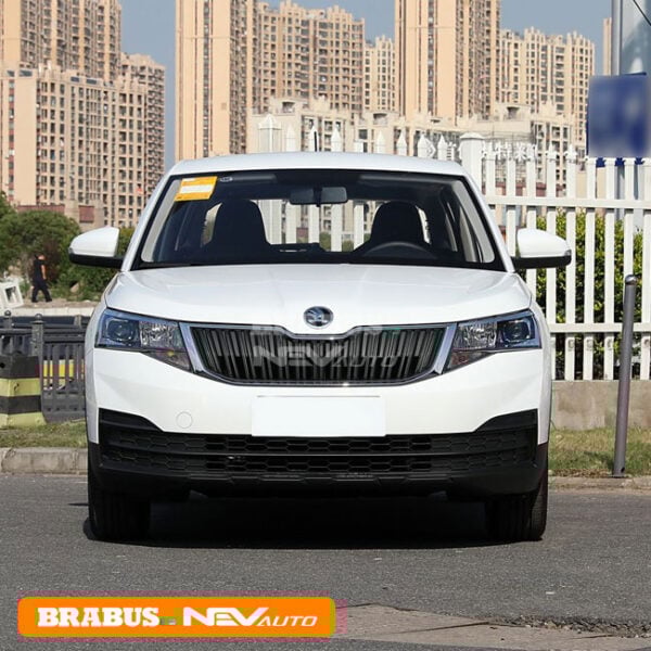 White_SKODA Kamiq - Image 2