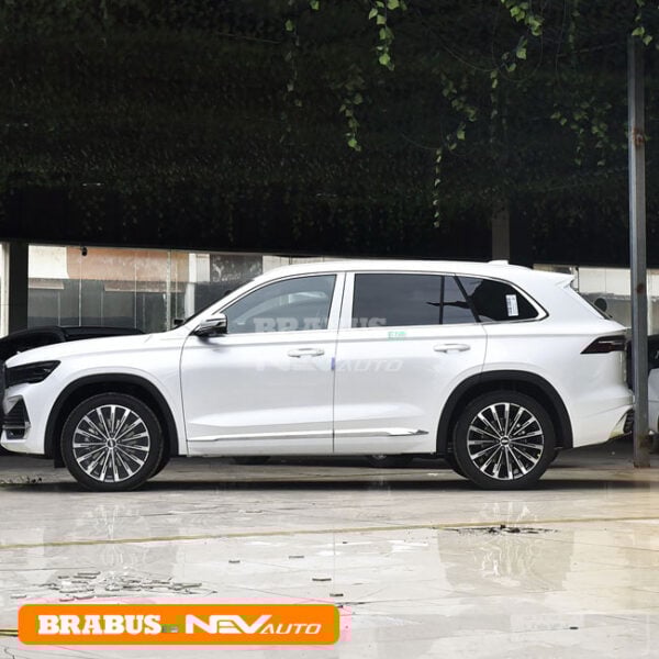 White_Geely XingYue L - Image 4
