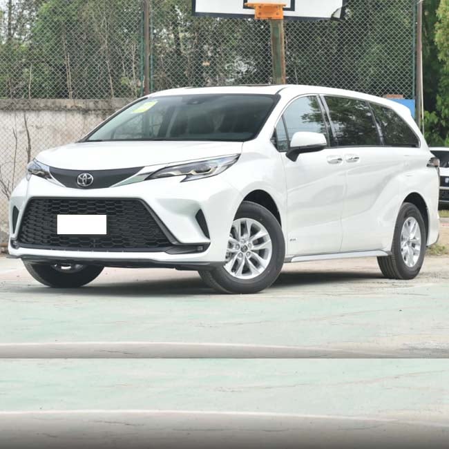 White_Toyota GRANVIA