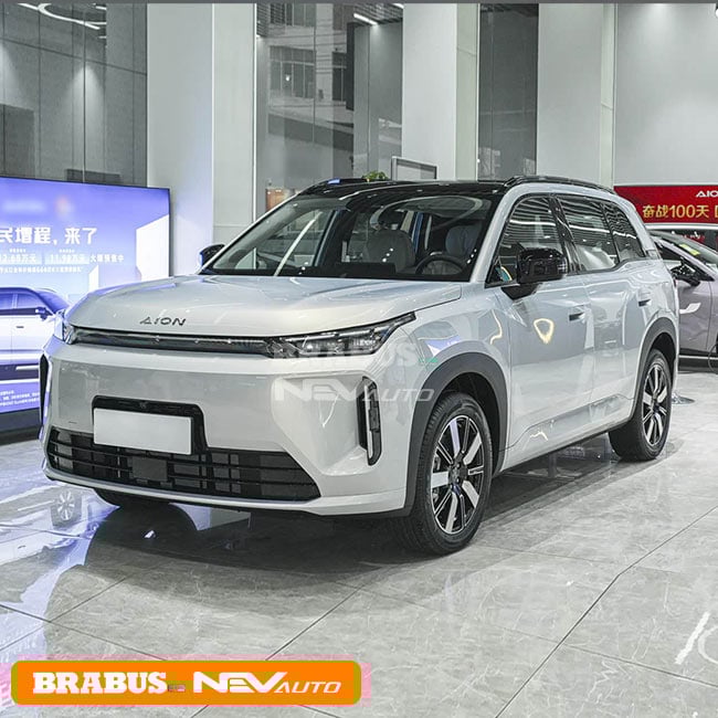 AION i60 Holographic Silver