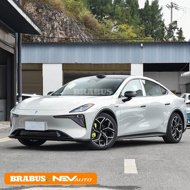 Deepal L06 Flowing Silver