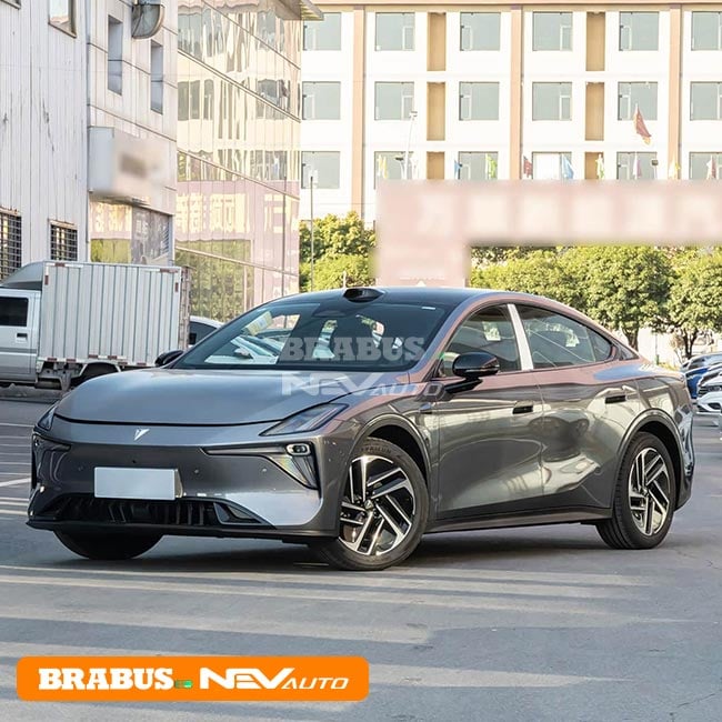 Deepal L06 Moonlight Gray