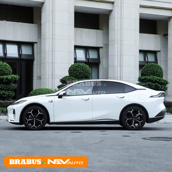 Changan Deepal L07 - Image 4