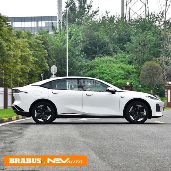 Changan Deepal SL03 - Image 7