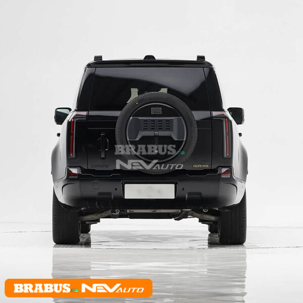 ROX ADAMAS - Image 5