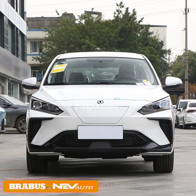 Dongfeng Aeolus E70 1