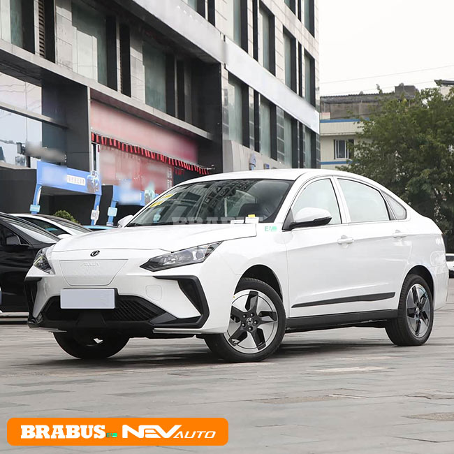 Dongfeng Aeolus E70 Han Jade White