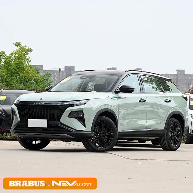 Dongfeng Huge Aurora Green