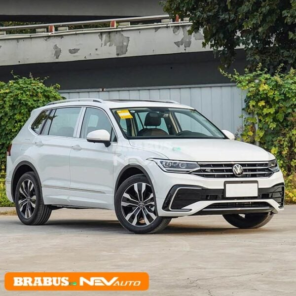 Volkswagen Tiguan L - Image 3