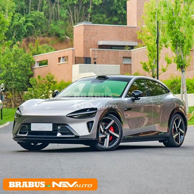 Xiaomi YU7 Titanium metal