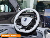 Denza-N7-detail_3